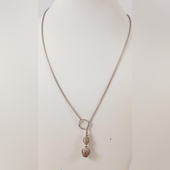 Elegant Silver Double Mesh Ball Lariat Necklace stamped 925 Silver - Picture 10 of 10